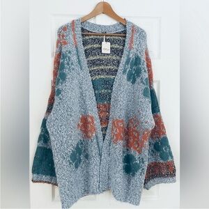 NWT Gather Me Close Cardi Size L